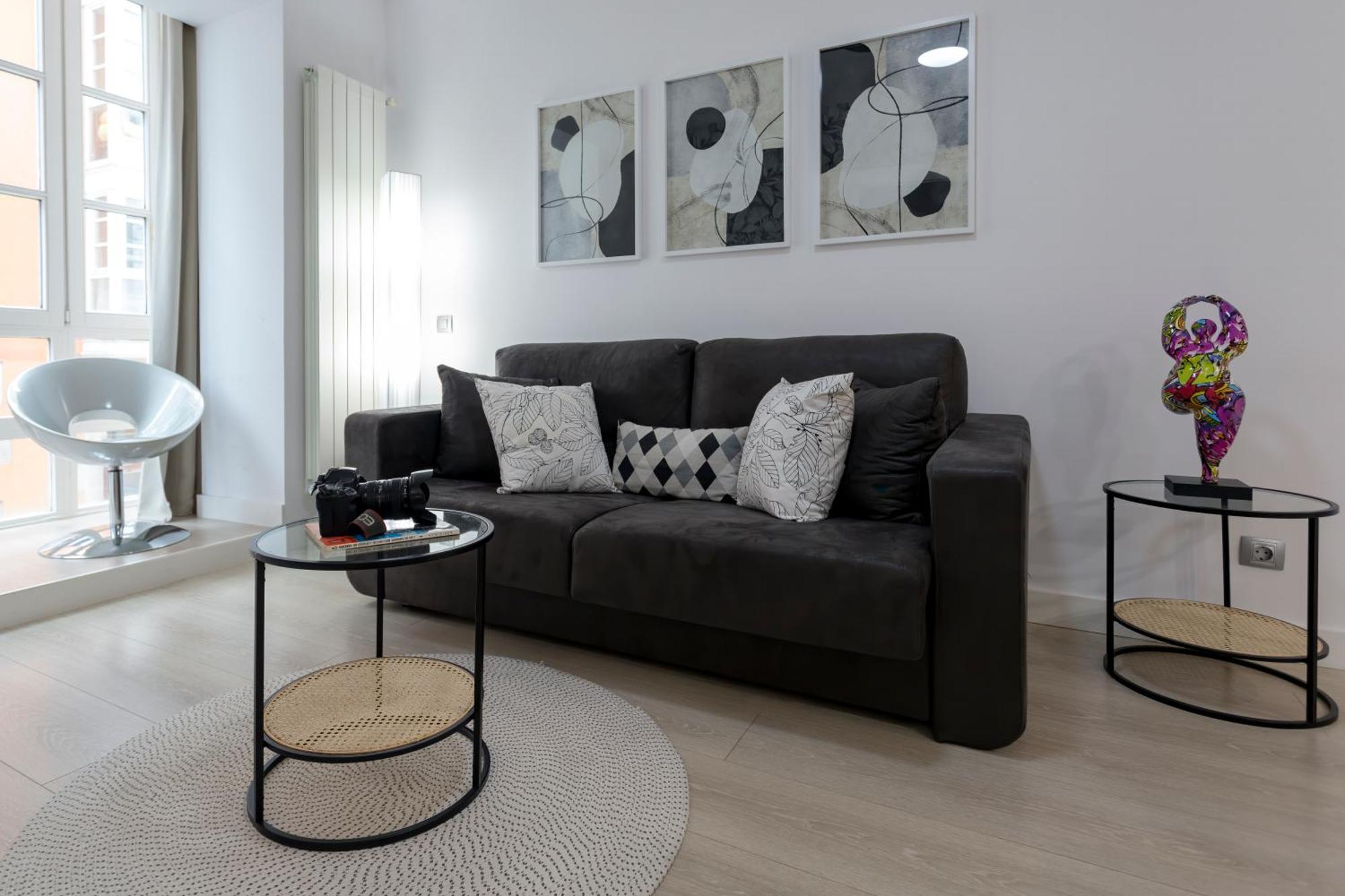 Spacio Menina By Unique Rooms Burgos Exterior photo